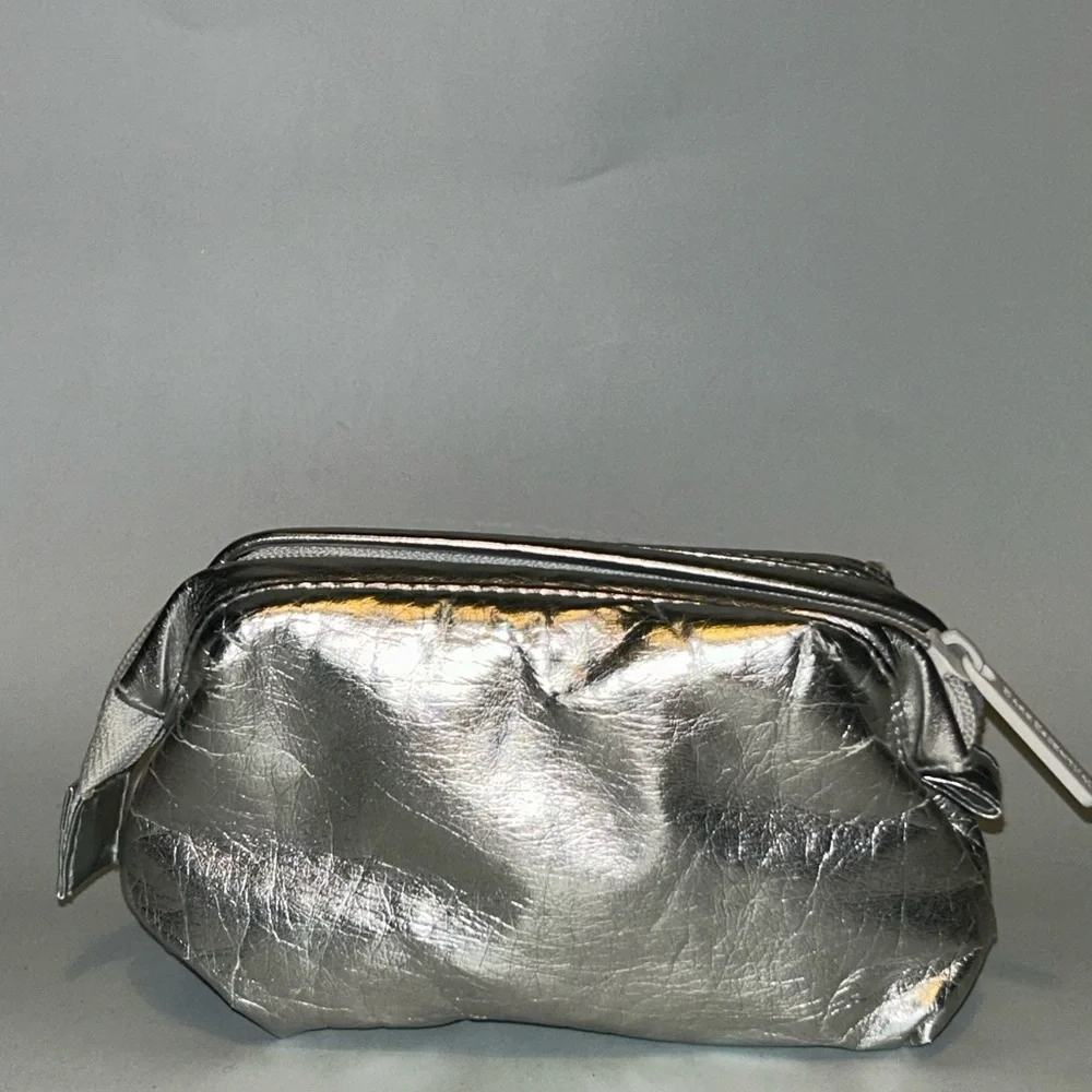 Pre loved bare escentuals metallic silver cosmetic bag